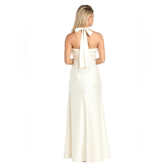 Daisy Satin Dress - Picture 2 of 10